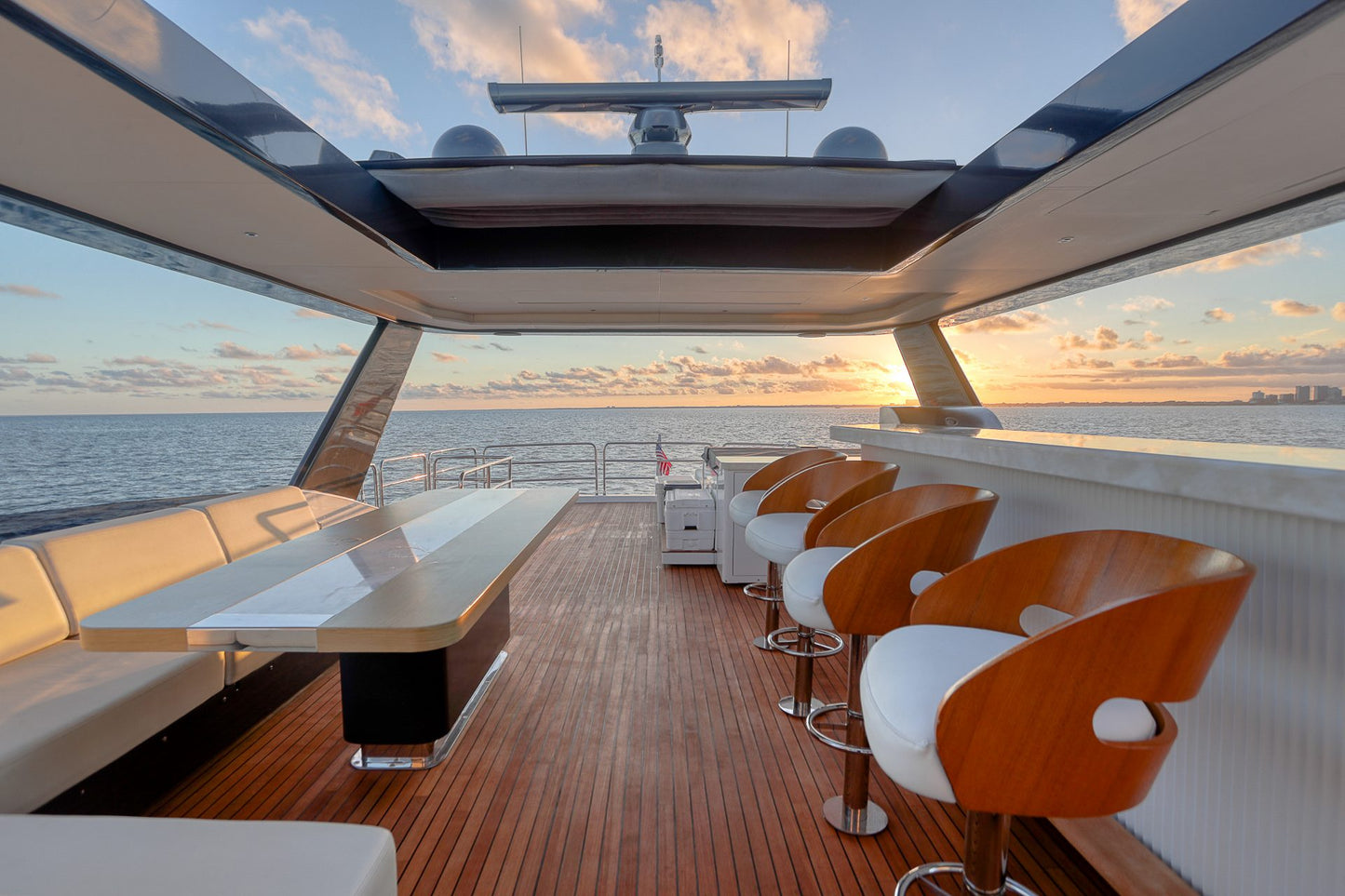 68′ GALEON