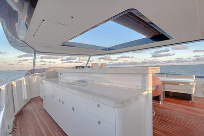 68′ GALEON