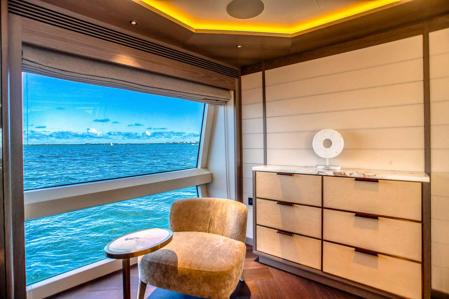 68′ GALEON