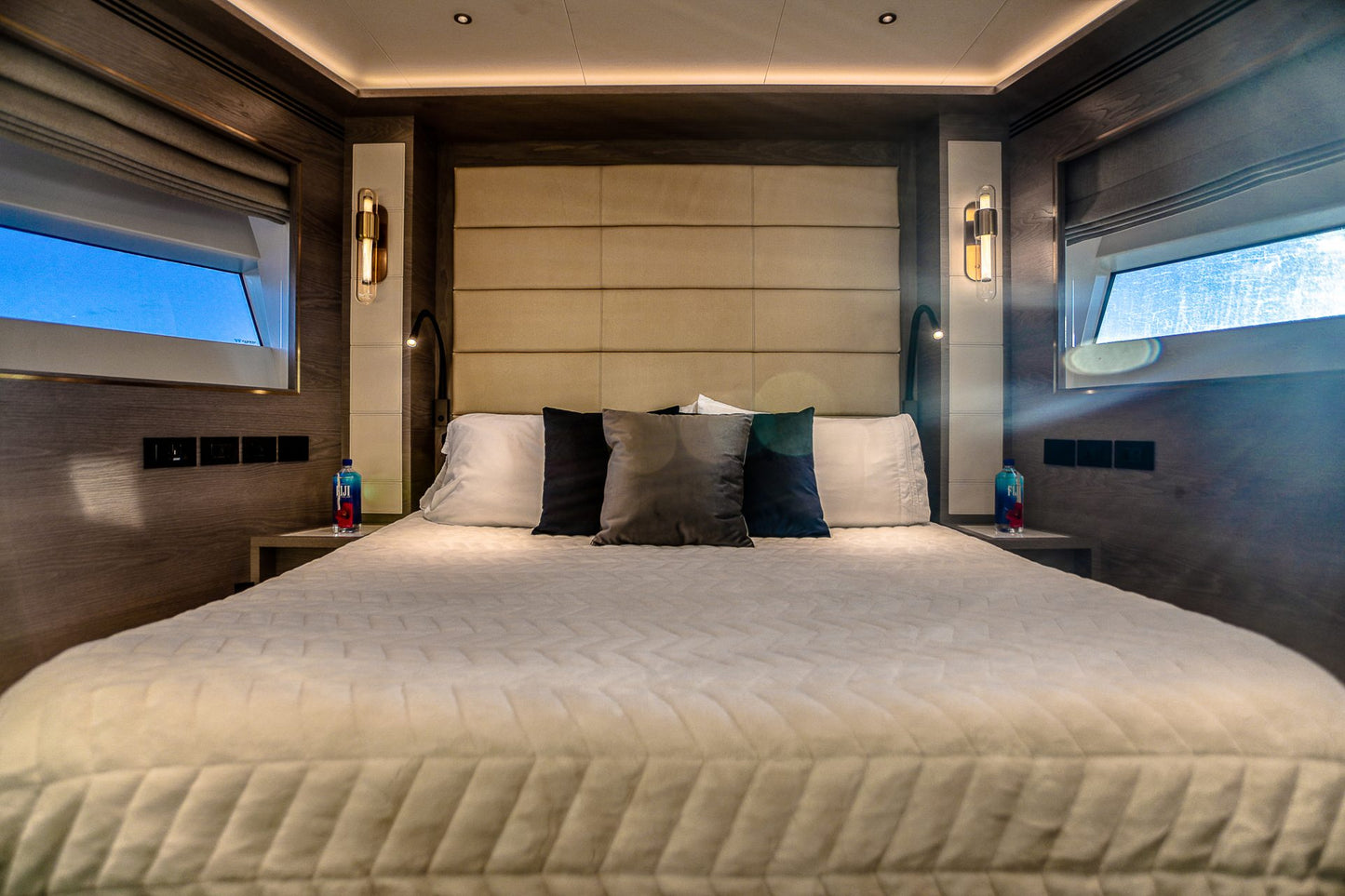 68′ GALEON