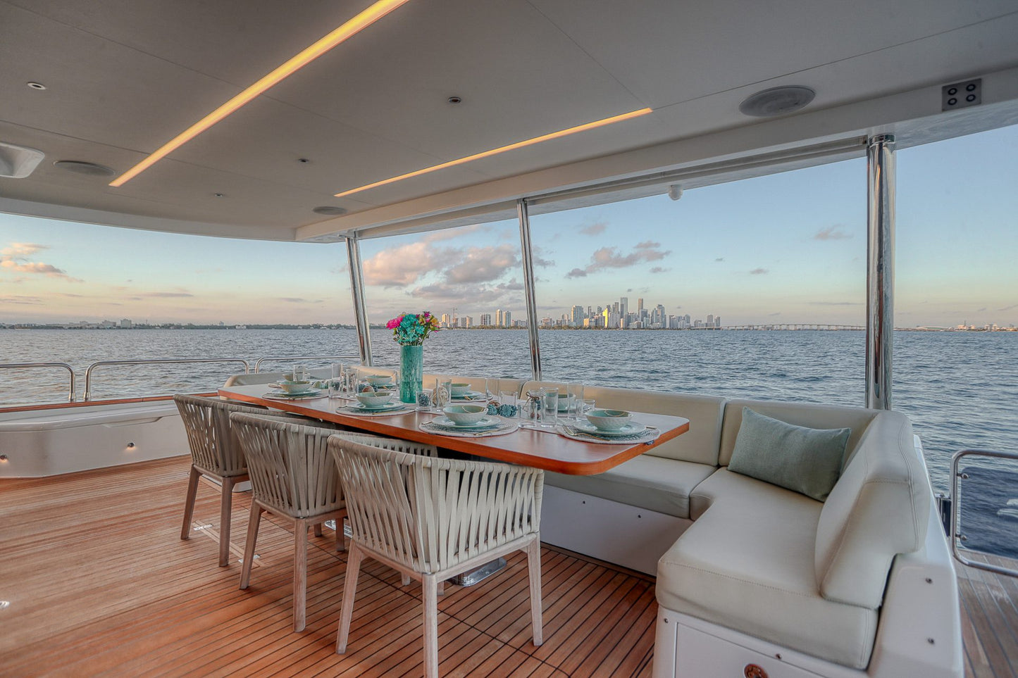 68′ GALEON